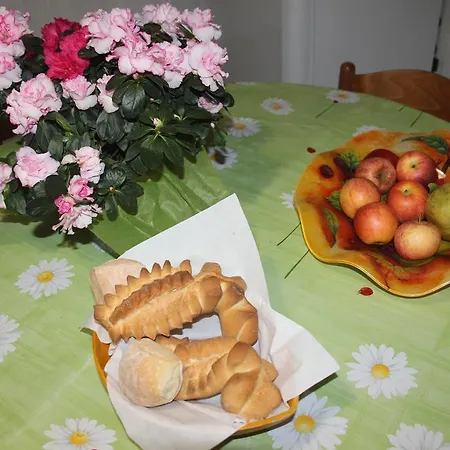 住宿加早餐酒店 Gottardo 蒙塞拉托