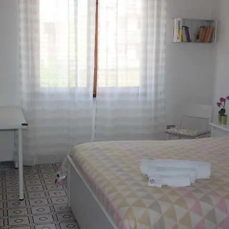 住宿加早餐酒店 Gottardo 蒙塞拉托